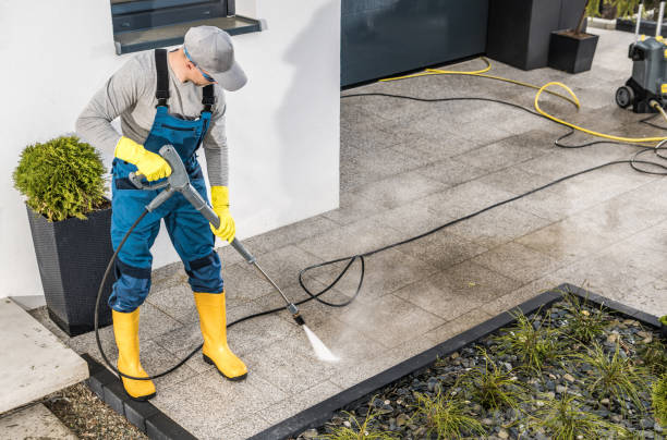 Why Choose Our Certified Pressure Washing Experts for Your Project Needs in Charleston, MS?